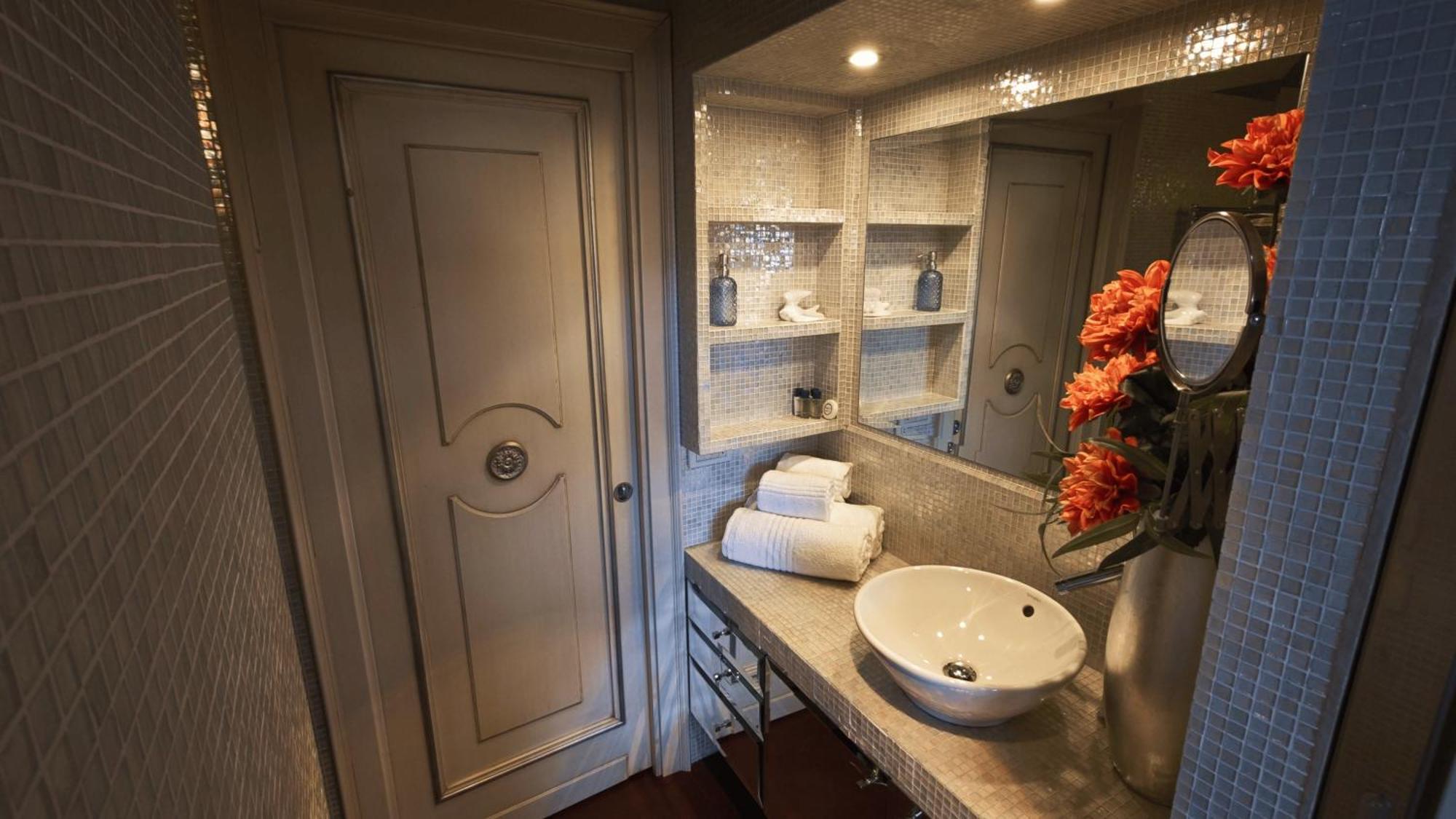 Opera Luxury Apartment Verona Exteriér fotografie